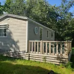Le Moulin D'onclaire Et D'hotes Bed & Breakfast 3*