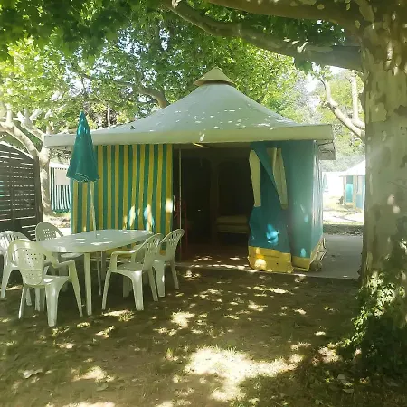 Le Moulin D'onclaire Et D'hotes Отель типа 