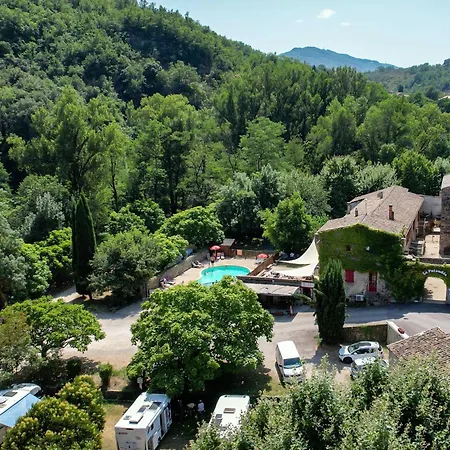 Le Moulin D'onclaire Et D'hotes Bed & Breakfast 3*