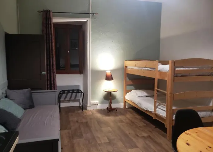 Le Moulin D'onclaire Et D'hotes Bed & Breakfast 3*